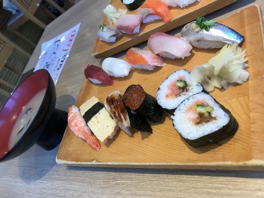 築地日本海赤羽店のお寿司ランチ