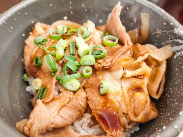 豚丼