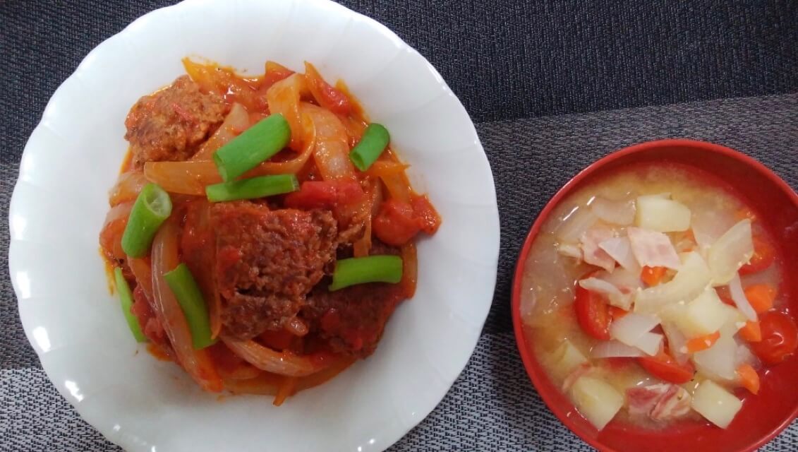 ひき肉のバターしょうゆトマト煮