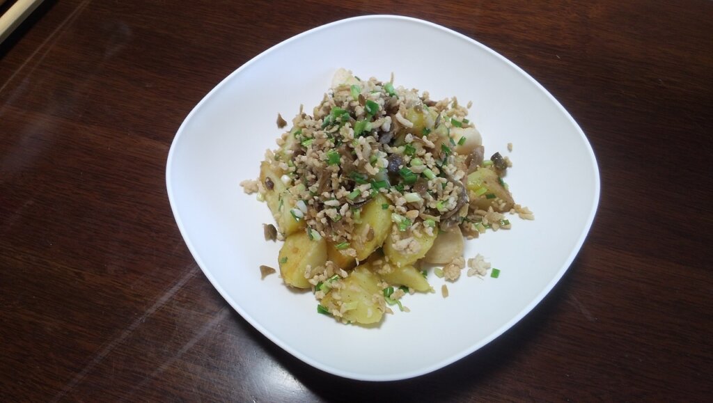 あさイチの里芋のザーサイひき肉炒めを作ってみました！