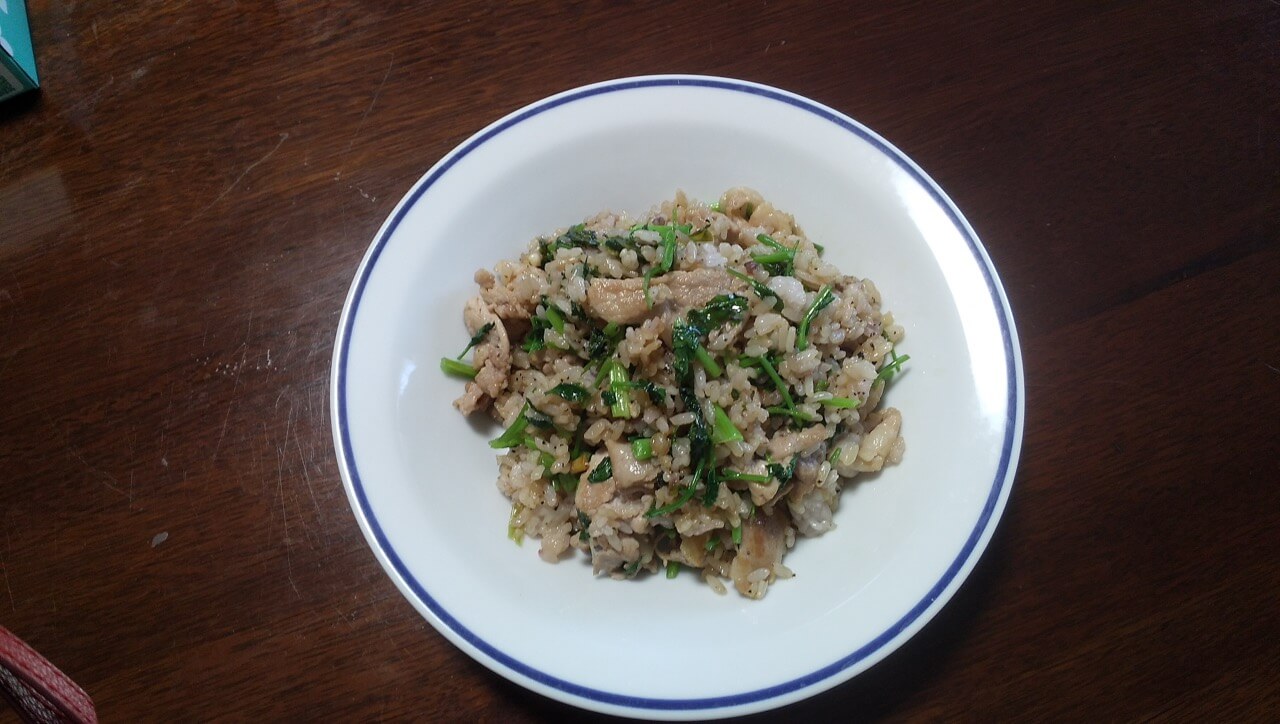 あさイチの小松菜ビーフペッパー焼き飯を作ってみました！